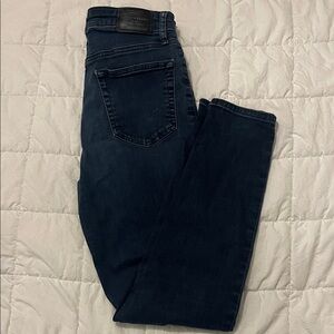 Lucky Brand Women’s Dark Blue Jeans